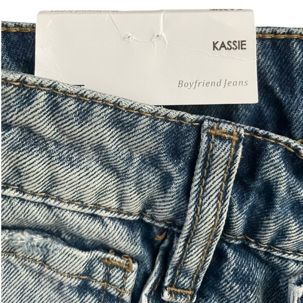 NWT Vervet Women's Kassie Boyfriend High Rise Straight Distressed Jeans size 29 - Picture 7 of 11